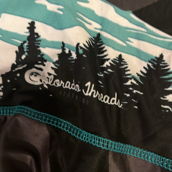 Colorado Threads Mountainscape Flag Leggings M - Picture 3 of 4